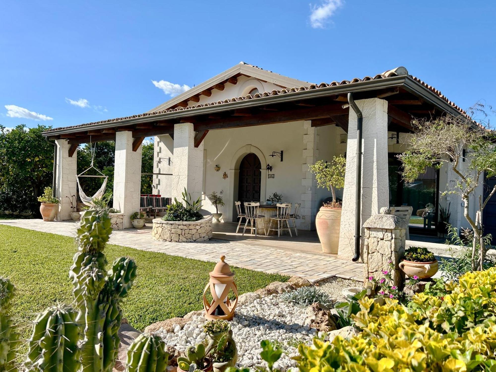 Villa Suq With Pool, Parking & Wifi Noto Esterno foto